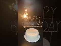 Alles- Gute zum Geburtstagwunderkerze-Feuerwerks-kaltes Feuerwerks-Hochzeitsfest-kalte Pyro Feuerwerks-Wunderkerzen