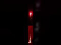 2025 Feuerwerk China Import Fabrik Großhandel Feuerwerk 98 Schüsse Kuchen Feuerwerk Pyrotechnik im Freien