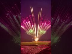 Liuyang Fabrik Großhandel Kundenspezifischer Günstiger Preis Pyro Feuerwerk Kuchen Standard Outdoor Feuerwerk