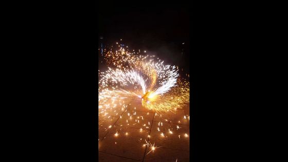 Mandarinen-pyrotechnische Wunderkerze-lustige Trommel Fountain Fireworks Salute im Freien