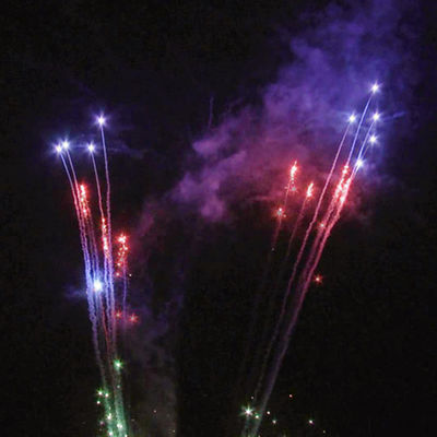 Pyrotechnische neues Jahr-Verbraucher-Kuchen-Feuerwerks-Weihnachtsfeuerwerke backen Mercun zusammen