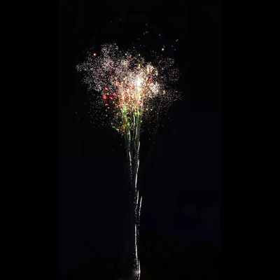 Weihnachtskuchen Feuerwerk für die Feierlichkeiten